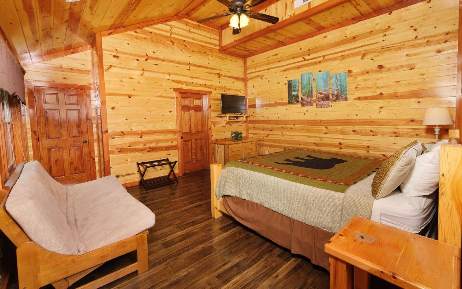 Emerald And Evergreen At Sherwood Gatlinburg Exterior photo
